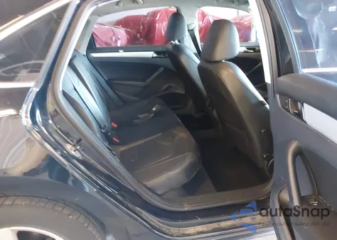 2013 Volkswagen Passat 2.5L Se из США, поврежденный, VIN 1VWBP7A36DC049713